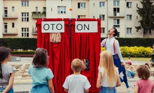 zdjęcie z prapremiery spektaklu