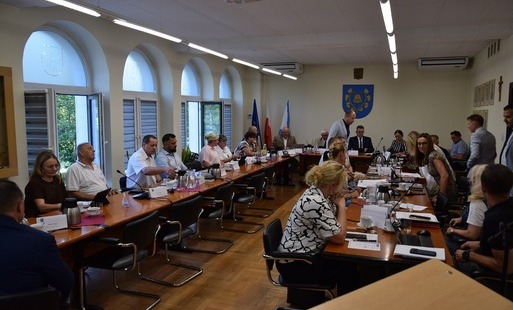 Sesja Rady Gminy Mszana w sali posiedzeń Urzędu Gminy