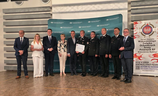 przedstawiciele OSP Gogołowa i Gminy Mszana